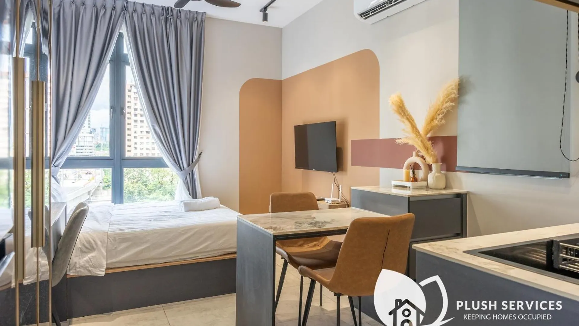Neu Suites By Plush location